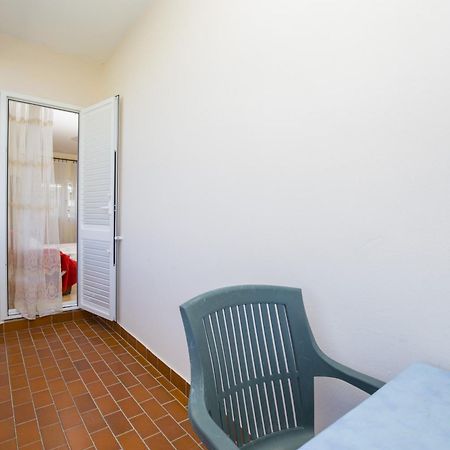 Rooms Padovan Banjol Екстер'єр фото