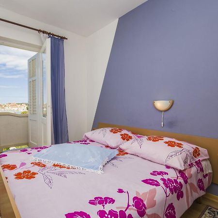 Rooms Padovan Banjol Екстер'єр фото