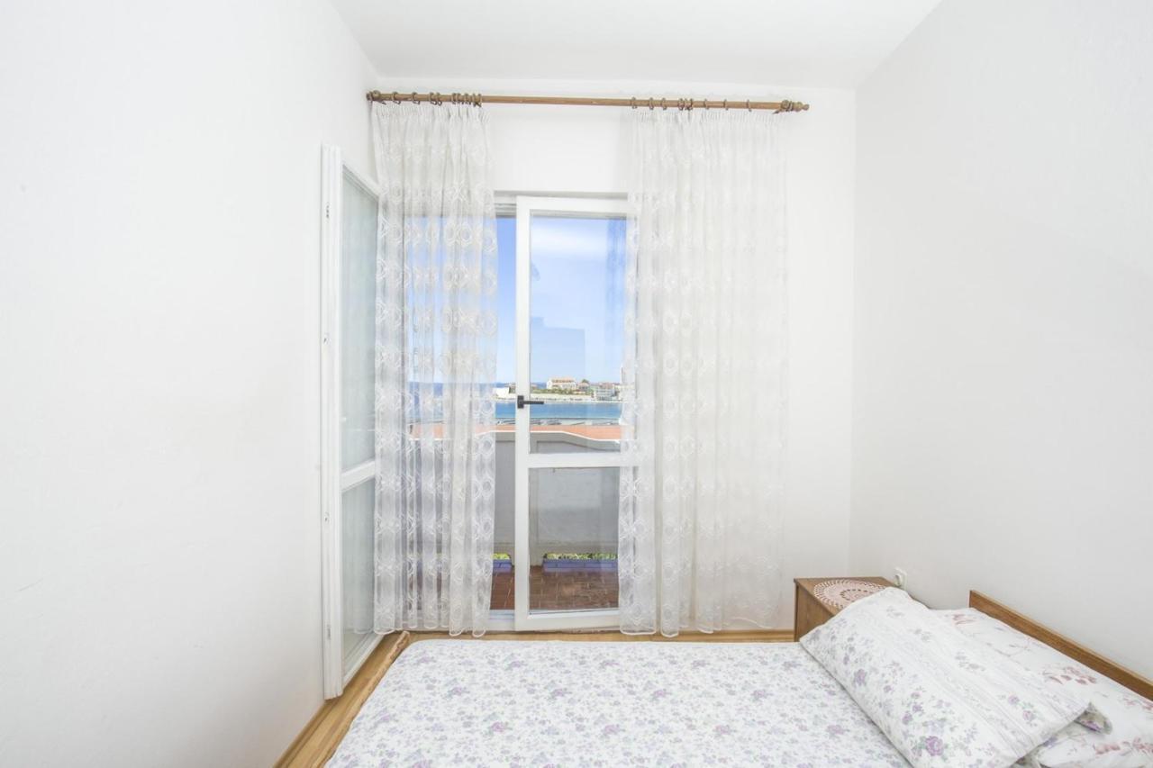 Rooms Padovan Banjol Екстер'єр фото