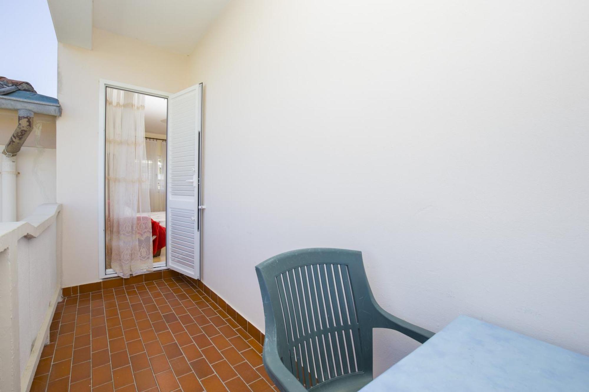 Rooms Padovan Banjol Екстер'єр фото
